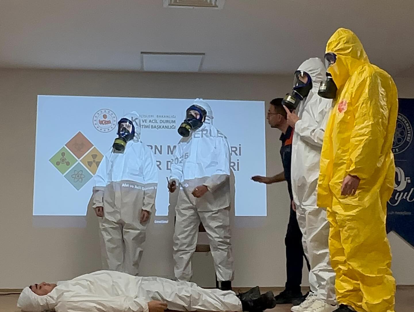  575528B2-E7EF-470D-8F1C-887E87BBB9FA